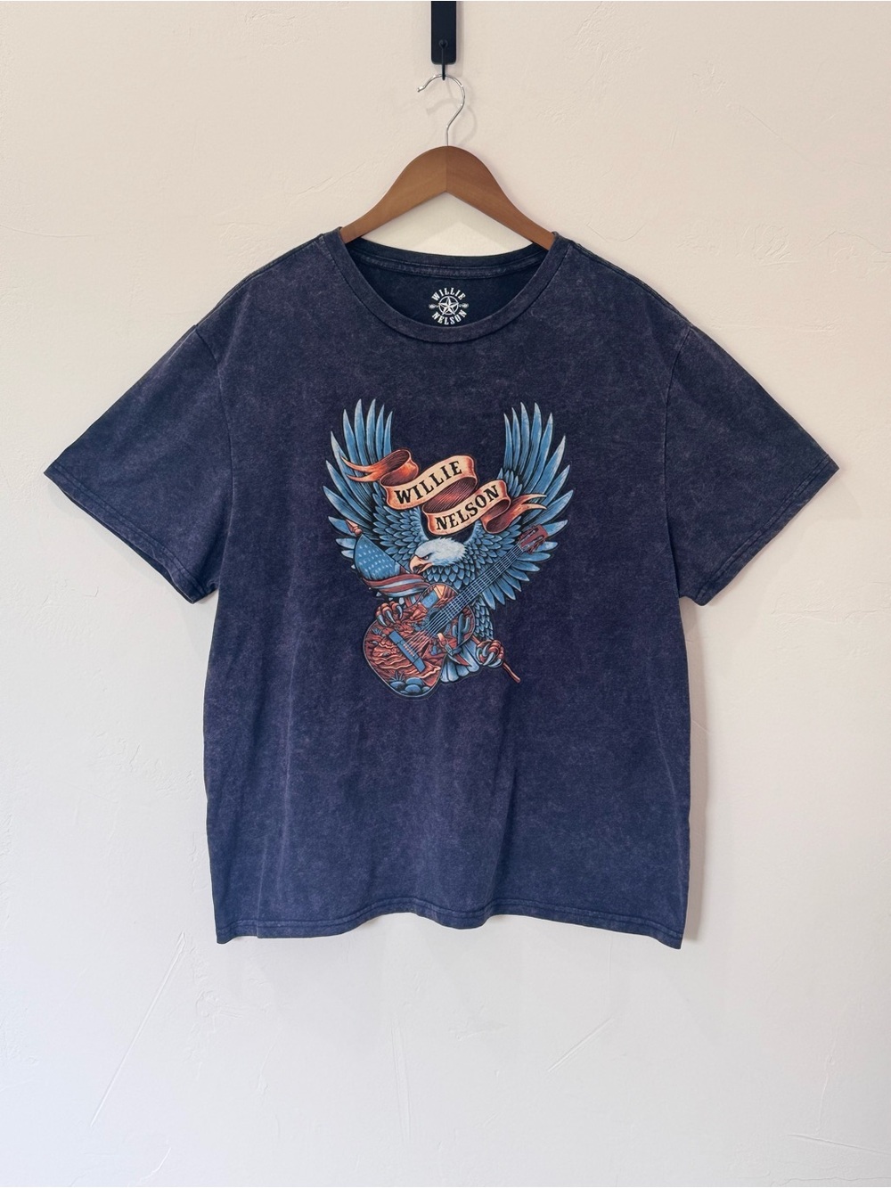 Willie Nelson Cotton Blend Band Merchandise Graphic Guitar Eagle T-shirt Size XL